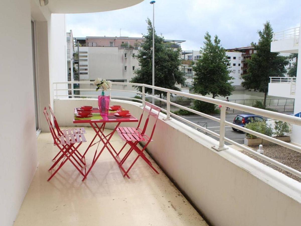 Appartement 2 Pieces Avec Balcon, Parking Et Piscine, La Rochelle - Fr-1-246-11 외부 사진