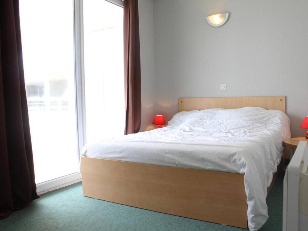 Appartement 2 Pieces Avec Balcon, Parking Et Piscine, La Rochelle - Fr-1-246-11 외부 사진